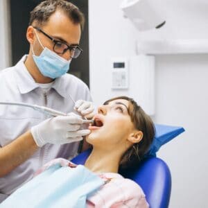 ¿Qué clínicas dentales que puedo encontrar en Sant Feliu?