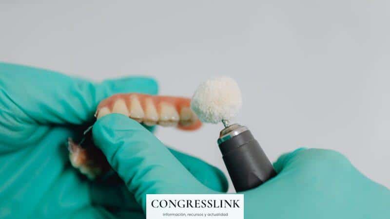 Implantes dentales en pacientes jóvenes versus adultos mayores