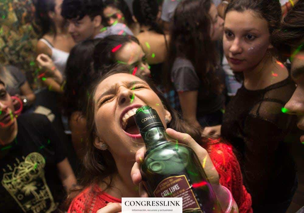 Beber alcohol