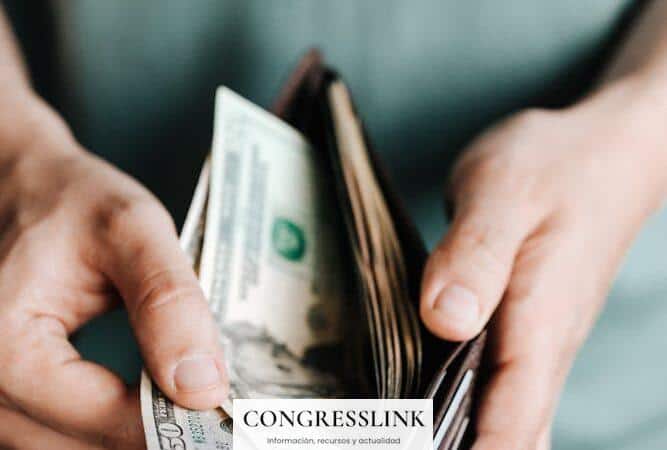Estrategias para ahorrar dinero inteligentemente